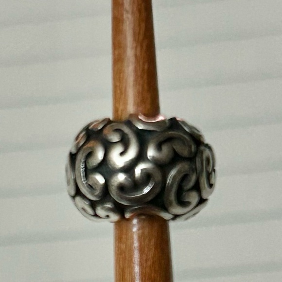 Pandora Feeling Groovy Silver Charm - Picture 6 of 8
